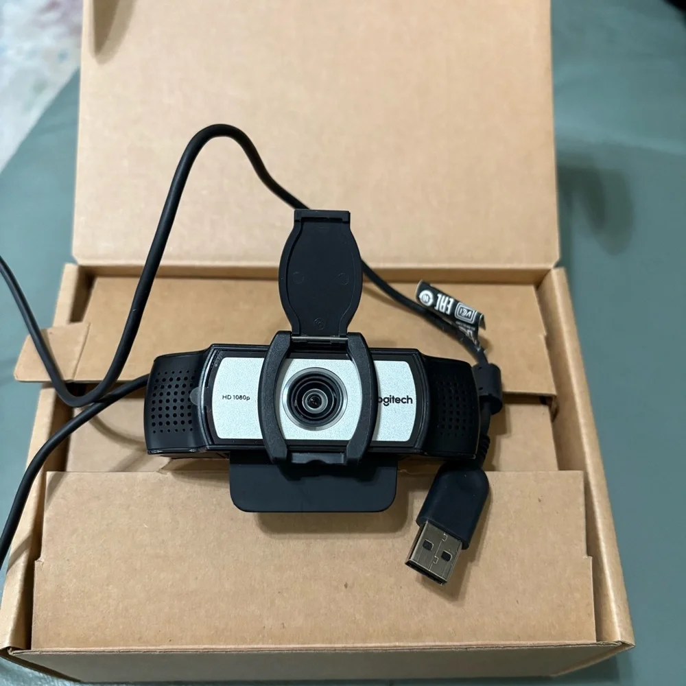 Logitech C930e Ultra Wide Angle Webcam - Black